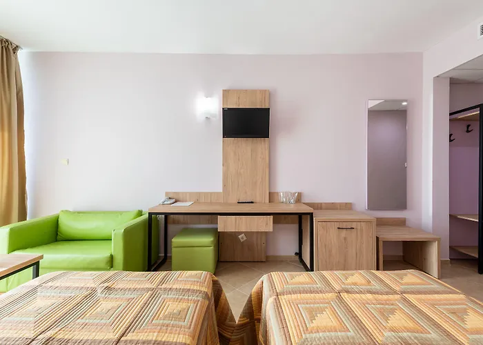 ホテル Ivana Palace - Free Parking 4*