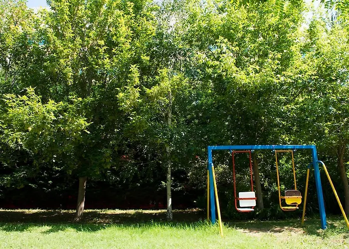 Ivana Palace - Free Parking ホテル 4*