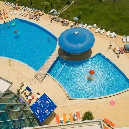 Ivana Palace 4*