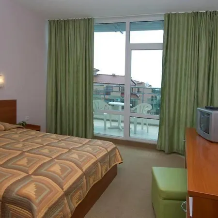 Ivana Palace 4*