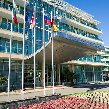 Ivana Palace 4*