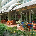 Hotel Ivana Palace - Free Parking 4*