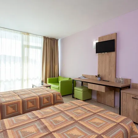 Ivana Palace - Free Parking 4*
