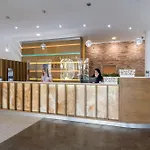Ivana Palace - Free Parking 4* Σάνι Μπιτς