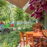 Ivana Palace - Free Parking 4*