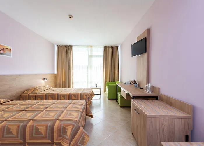 Ivana Palace - Free Parking Sluneční pobřeží